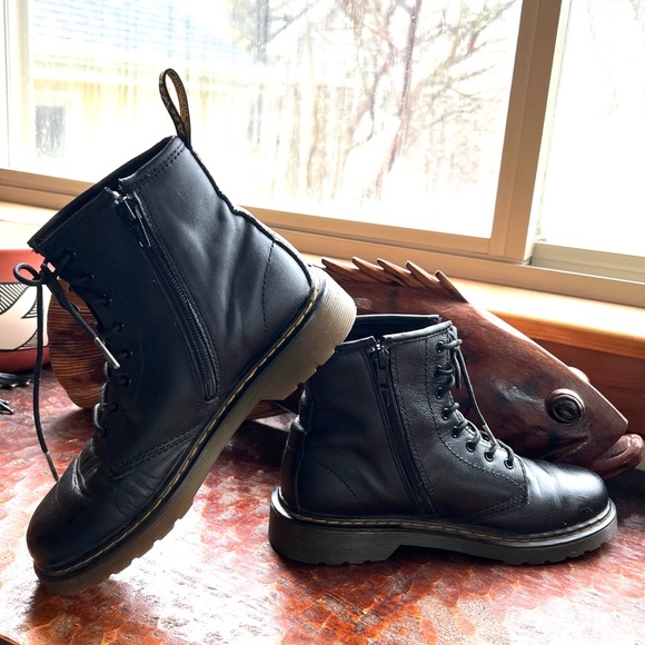 Dr. Martens Junior 1460 Softy T Leather 8 hole Lace up Boots Side Zip EU 36 US 4 - Picture 9 of 11